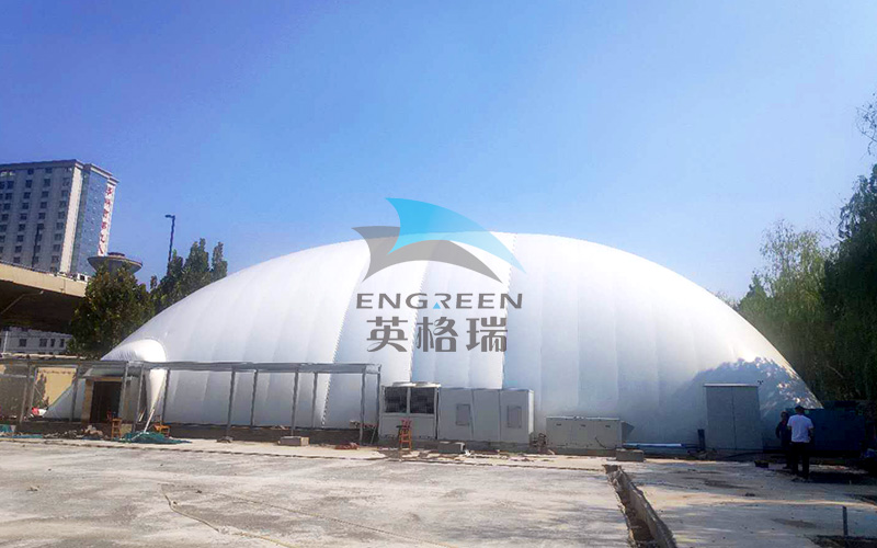 校园大菠萝视频网址APP体育馆，已成为解决校园体育场地不足、露天球场升级的理想方案